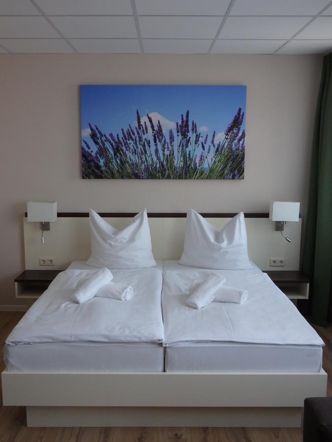 Garni Hotel Lavendelhof Nauen Exteriér fotografie